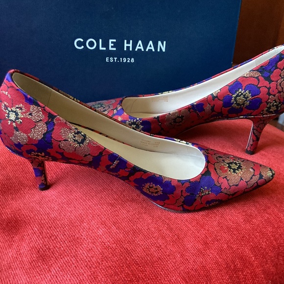 Cole Haan Grand.Os like new w box Valerie floral Pumps Size 6.5 only worn 1x - Picture 2 of 6